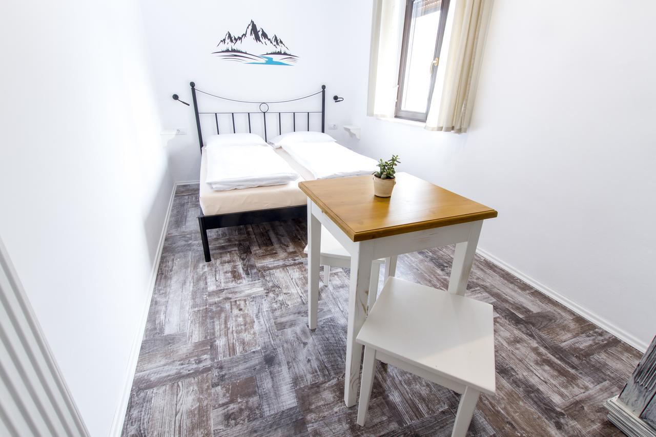 Hostel Hildegarden Tolmin Eksteriør bilde